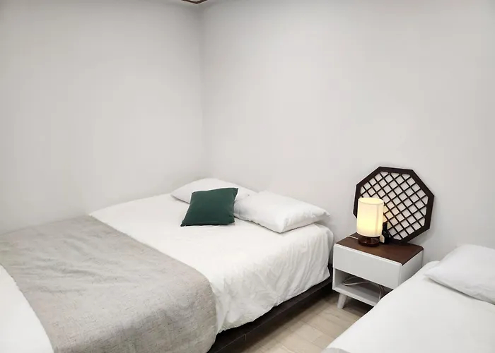 Tommy House Bed & Breakfast 4*