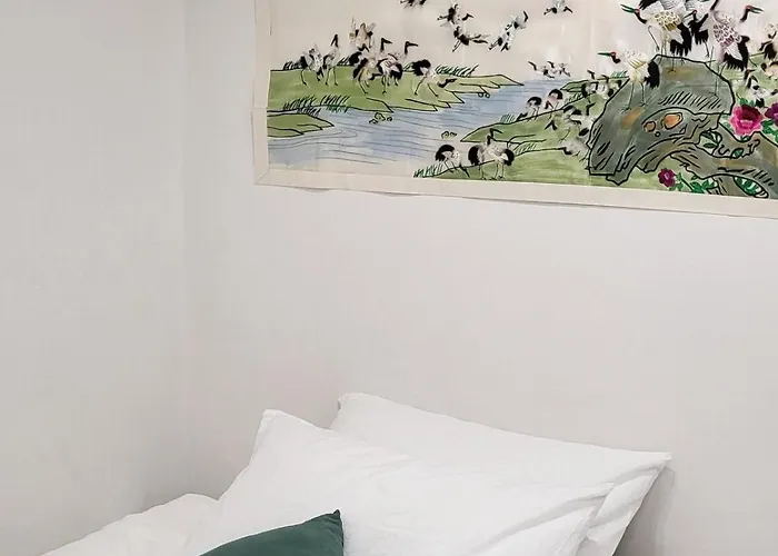 Tommy House Acomodação com café da manhã  4*